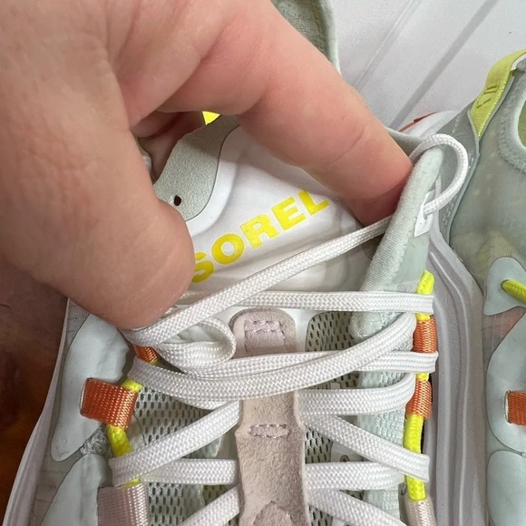 Sorel Women's Kinetic Breakthru Tech Lace Sneakers Multicolor Size 9.5 Green - Picture 6 of 15